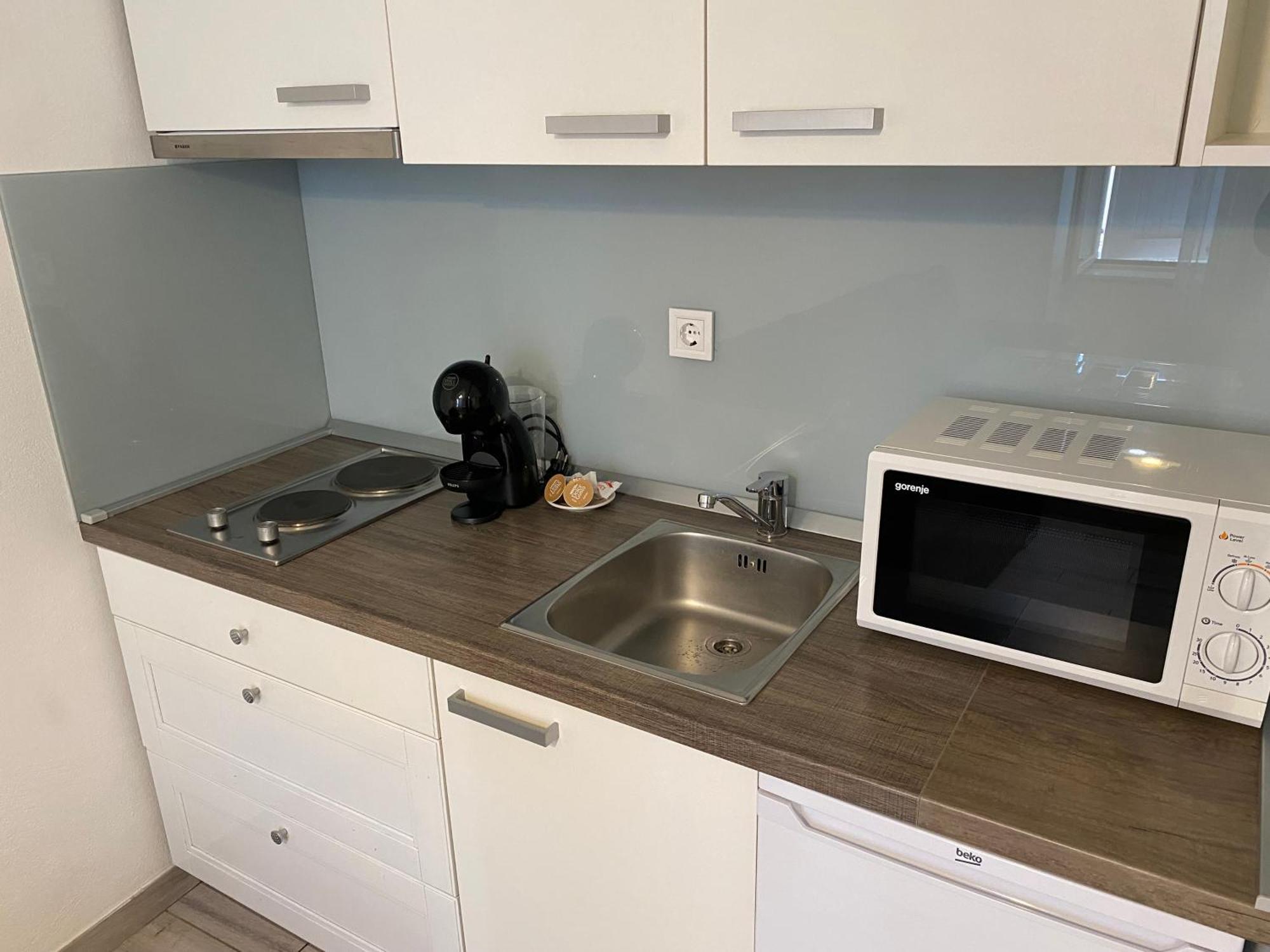 Riva Apartments Villa Thalia - Milna, Brac Милна Екстериор снимка